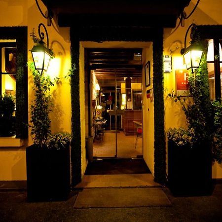 Hotel De La Tulipe Paris Exterior foto